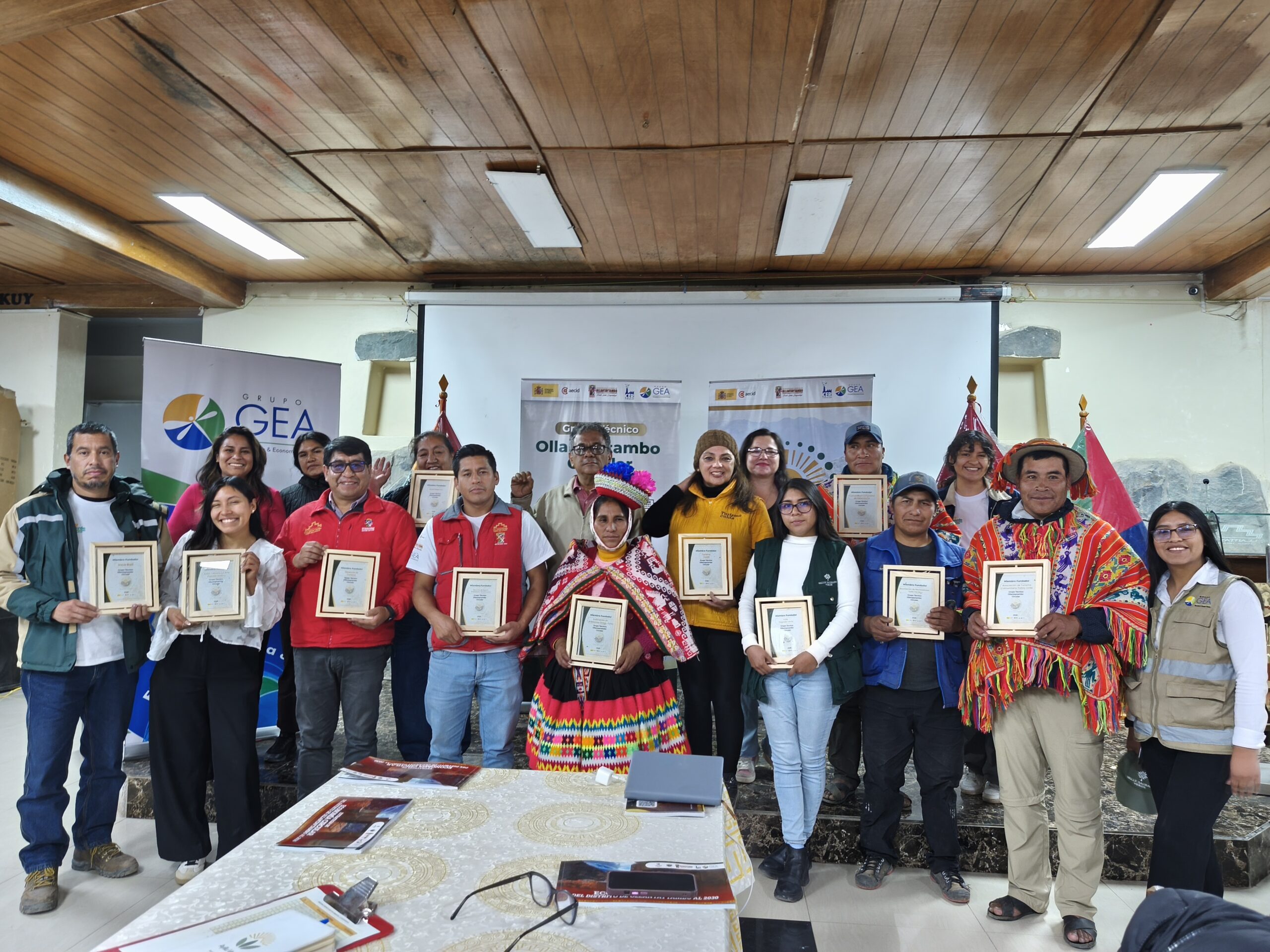 RECONOCIMIENTO AL GRUPO TÉCNICO OLLANTAYTAMBO CIRCULAR